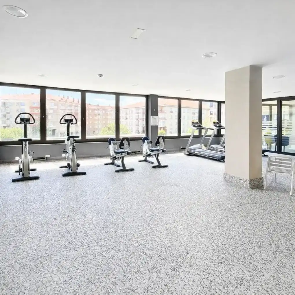Habitación de Piso en venta en Vitoria - Gasteiz con Calefacción, Parquet y Terraza