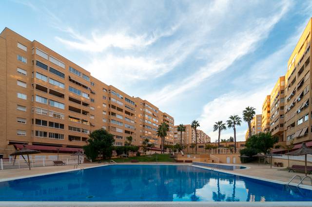 Piso en Venta en Calle Brasil en Babel
