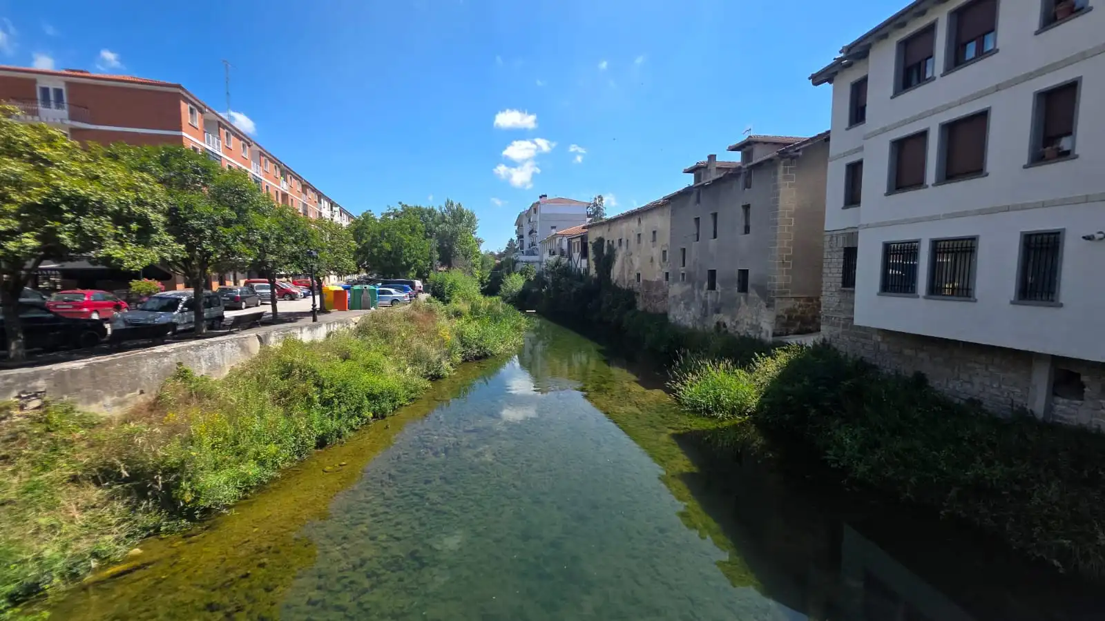 Vista exterior de Pis en venda en Valle de Mena amb Calefacció i Terrassa