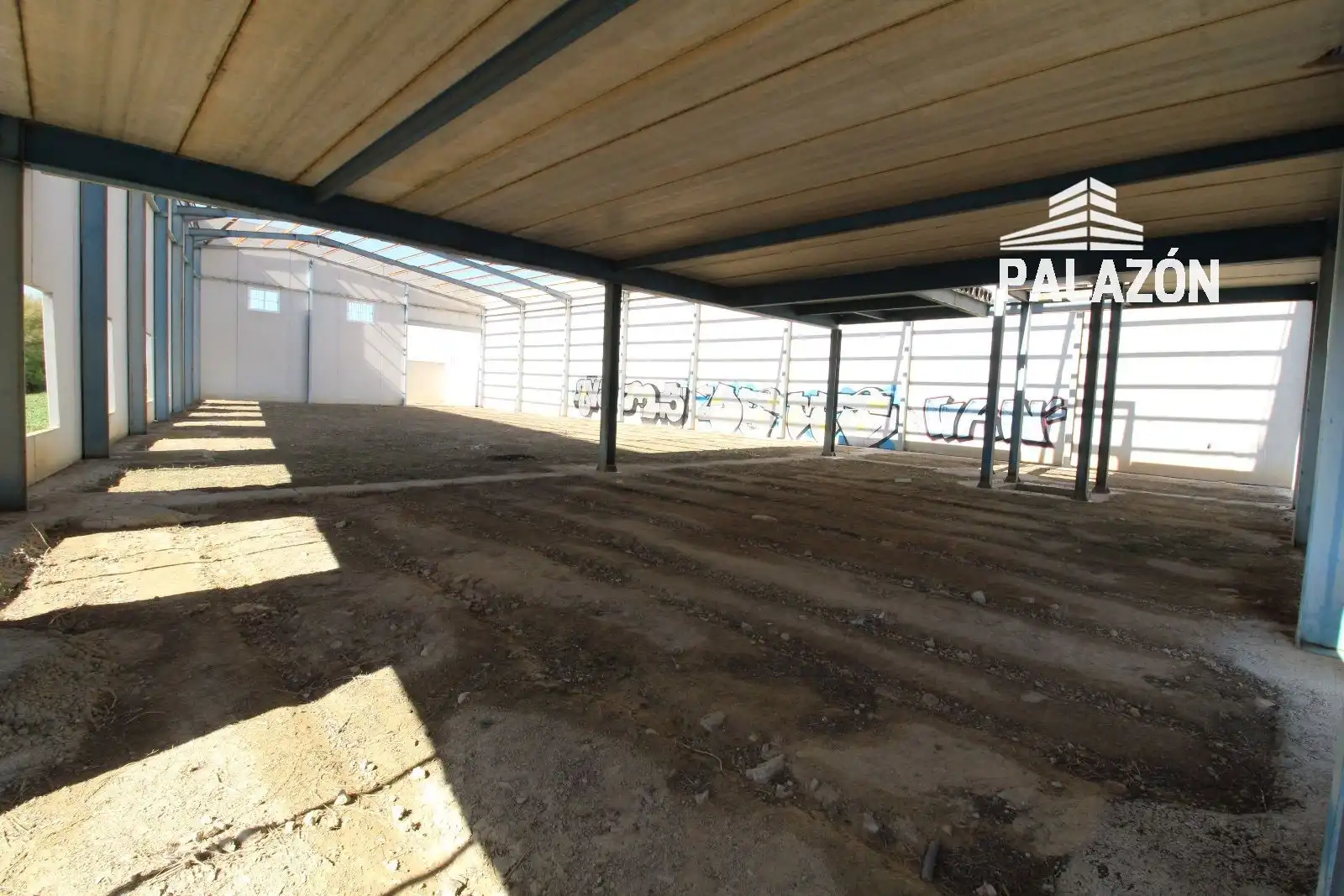 Industrial building to rent in Dolores, imagen 6