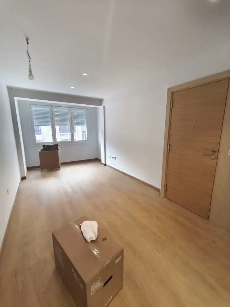 Wohnung zum Verkauf in Ourense Capital  mit Heizung, Parkett und Ofen