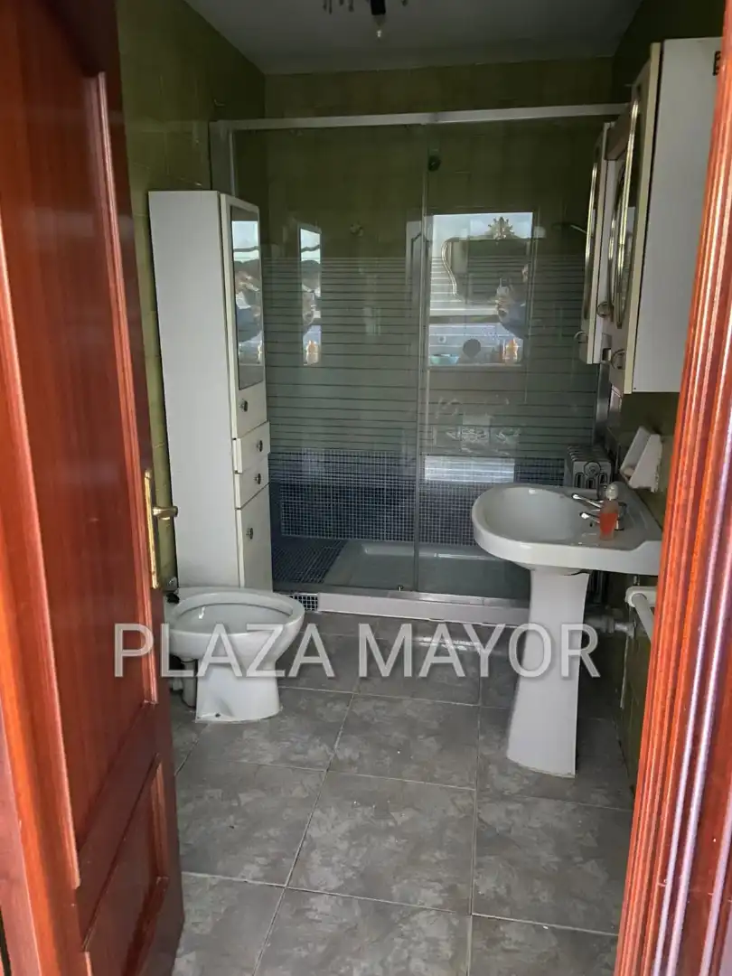 Bathroom of Houses for sale in Salamanca  with Terrace