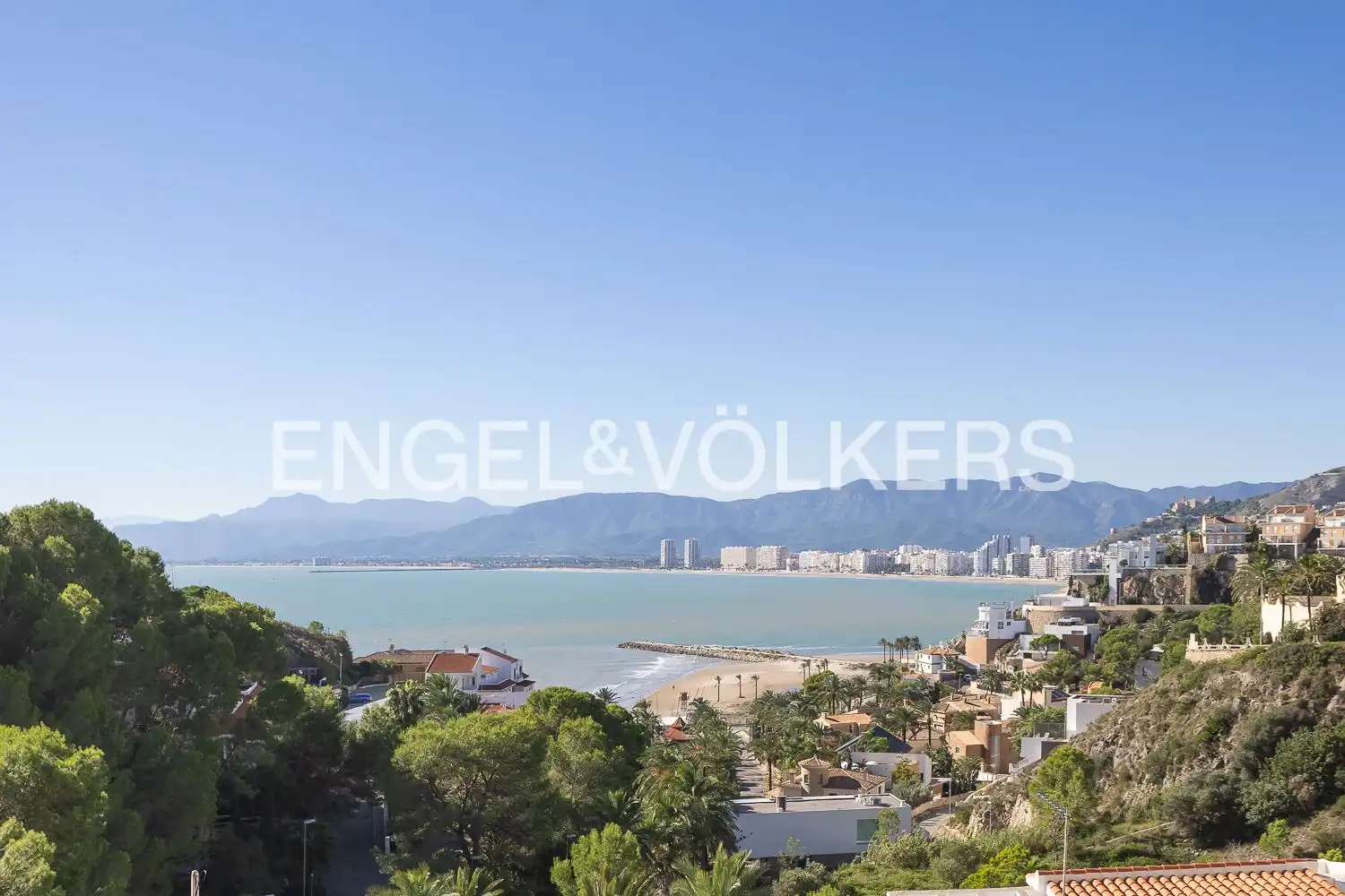 Vista exterior de Dúplex en venta en El Faro
