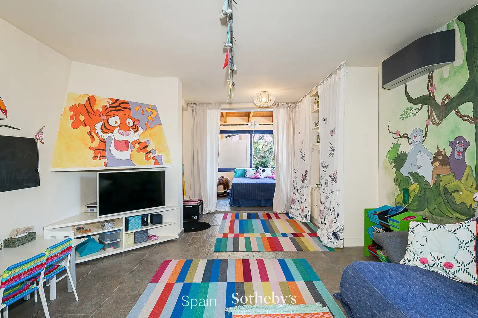 Sala de estar de Casa o chalet en venta en Olivella con Aire acondicionado, Calefacción y Jardín privado