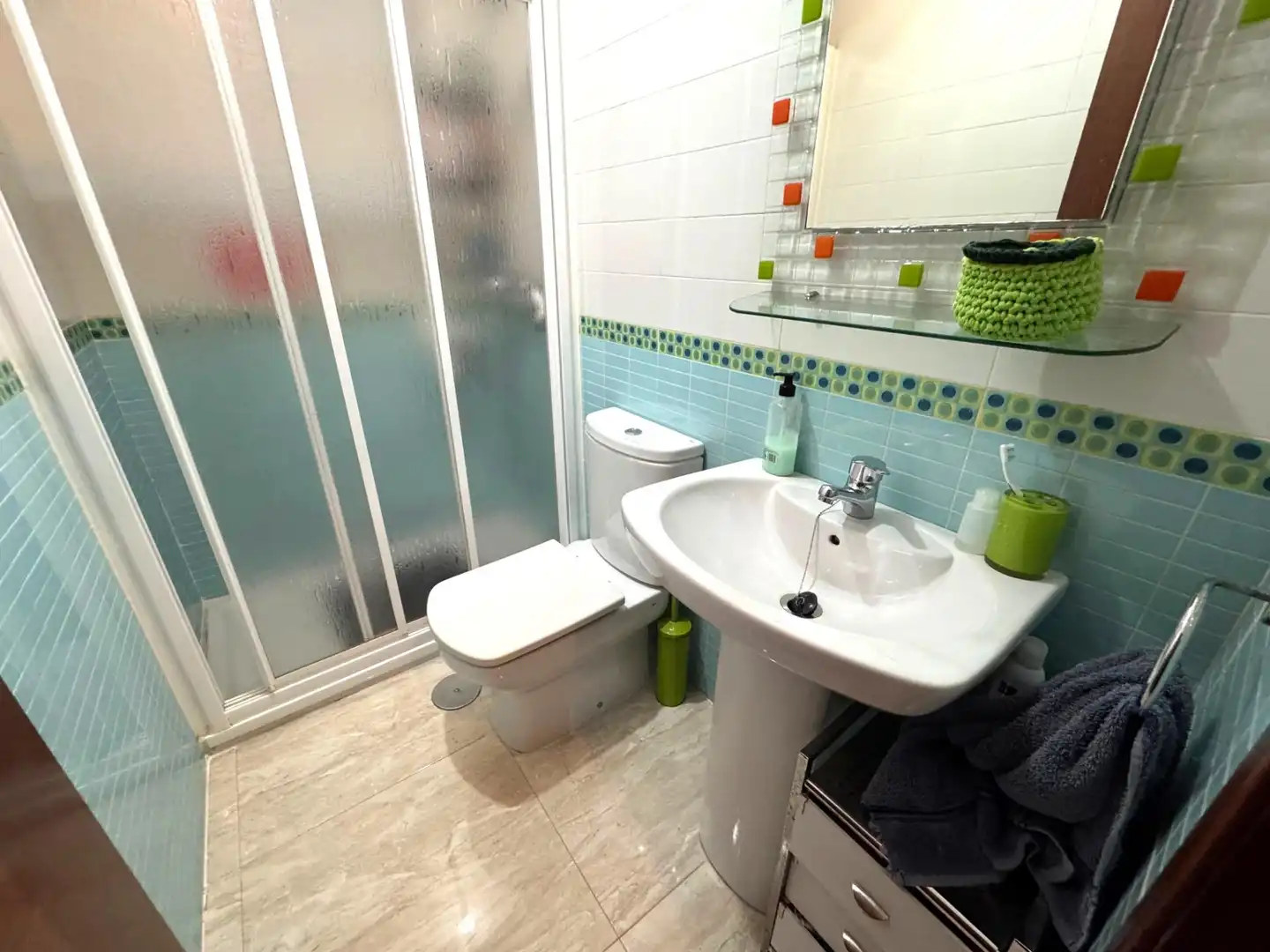 Baño de Casa adosada en venta en Punta Umbría con Aire acondicionado, Terraza y Amueblado