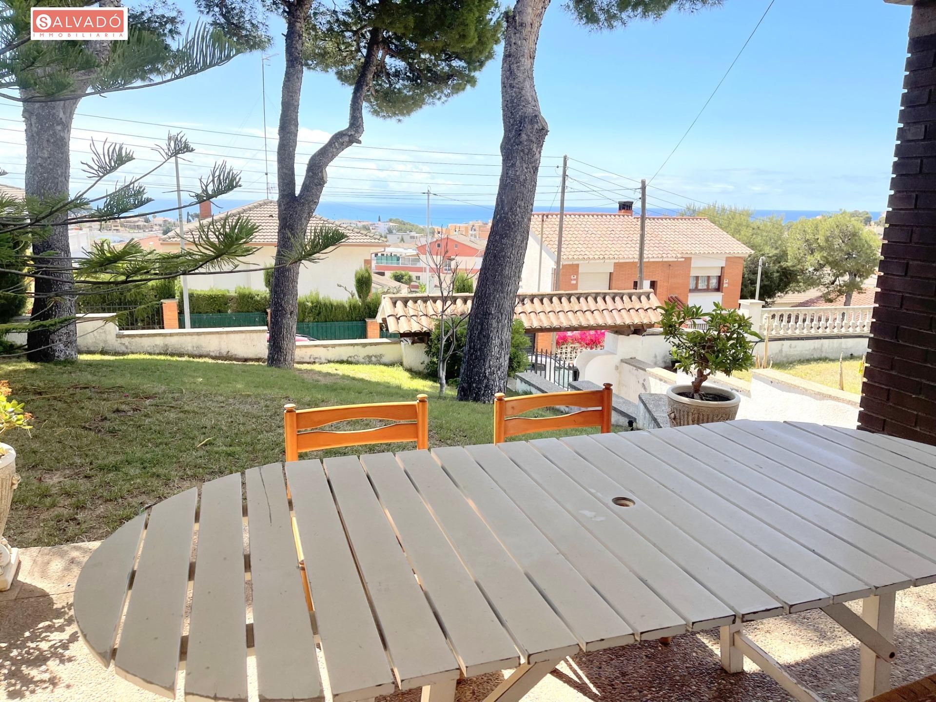 Jardí de Casa o xalet en venda en Calafell amb Jardí privat, Terrassa i Traster
