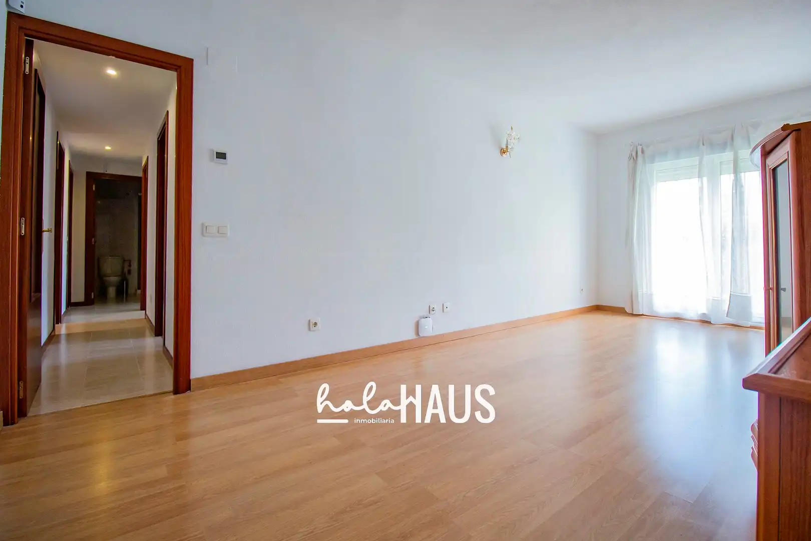 Flat for sale in Madrid  with Air Conditioner, Heating and Storage room