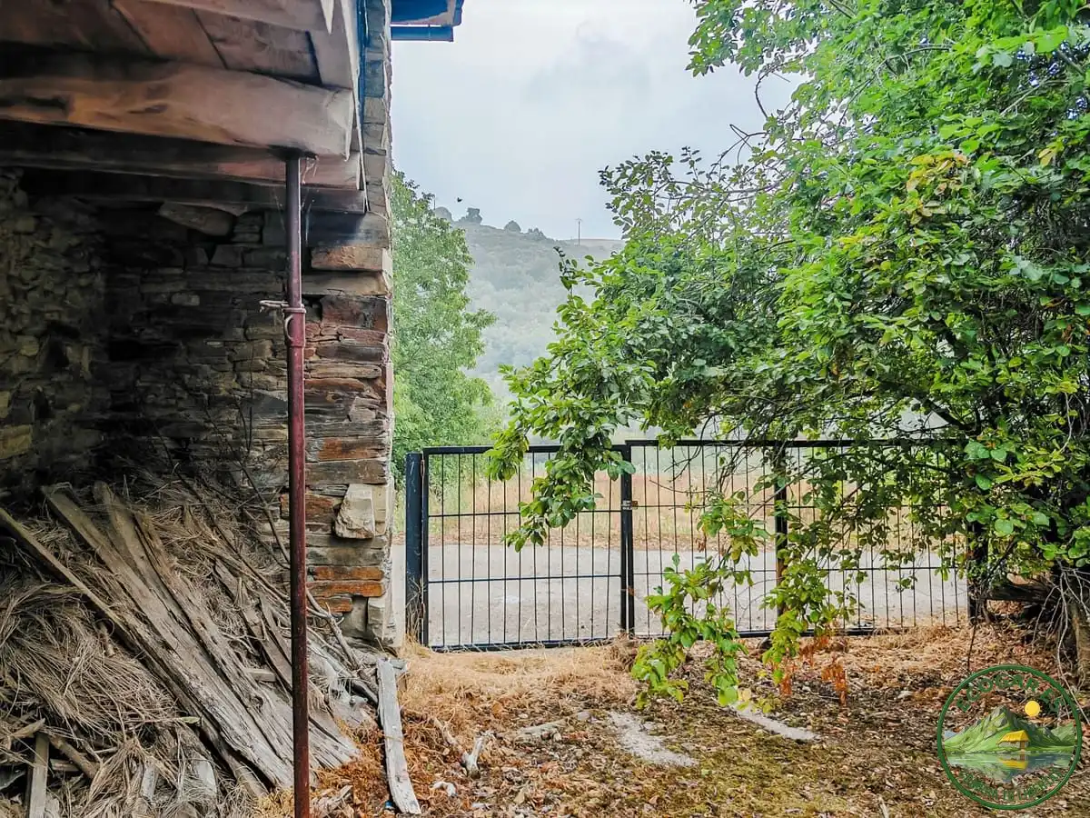 Casa adosada en venda en Trabadelo