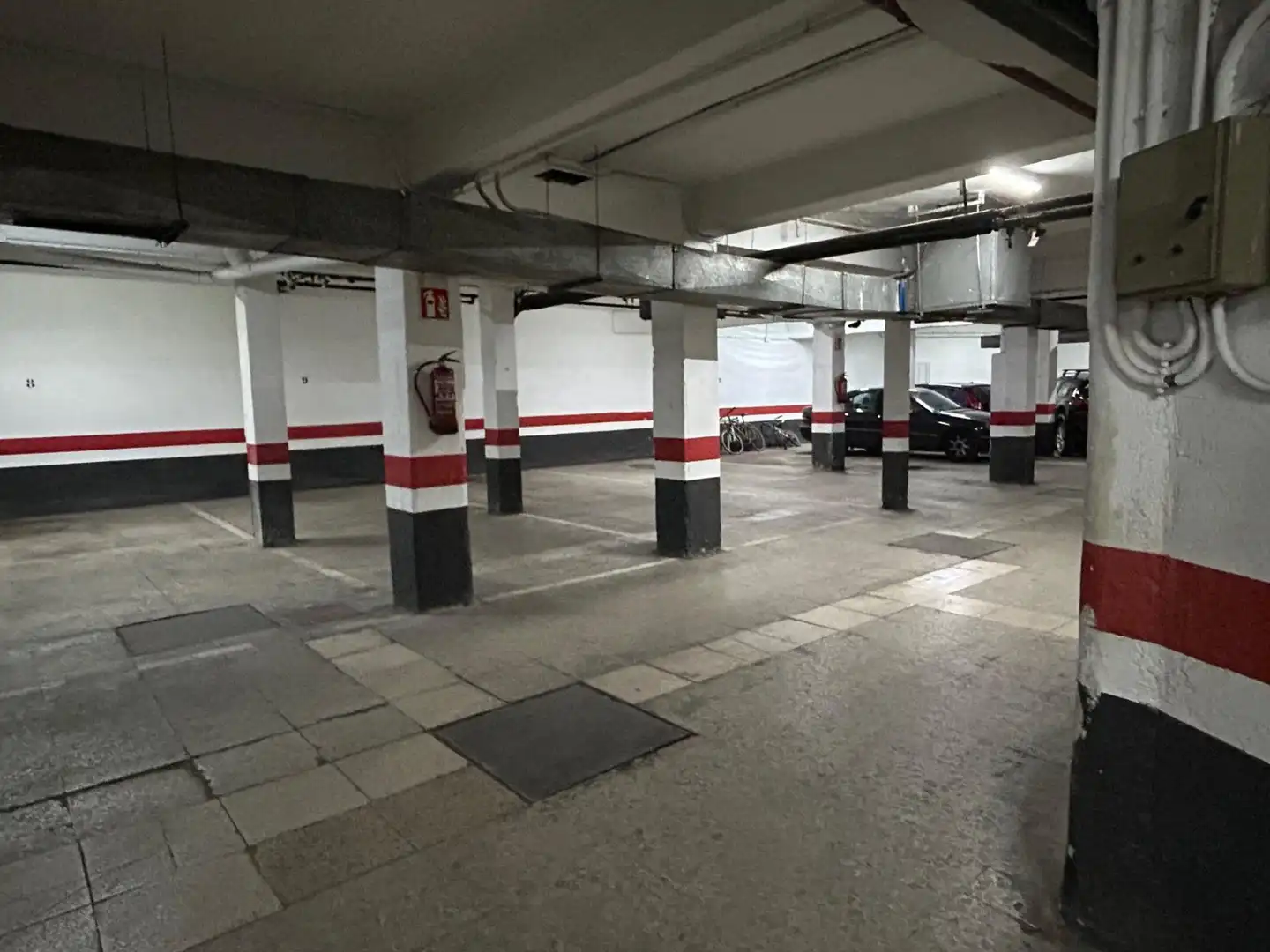 Einzelparkplatz zum Verkauf in Calle Sánchez Barcáiztegui, imagen 2