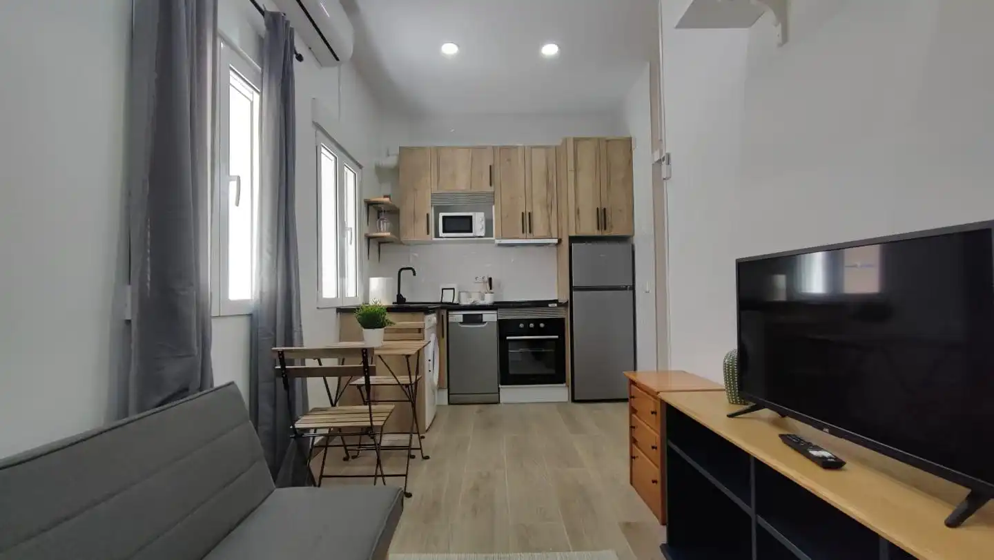 Küche von Wohnung zur Miete in Madrid mit Klimaanlage, Heizung und Möbliert