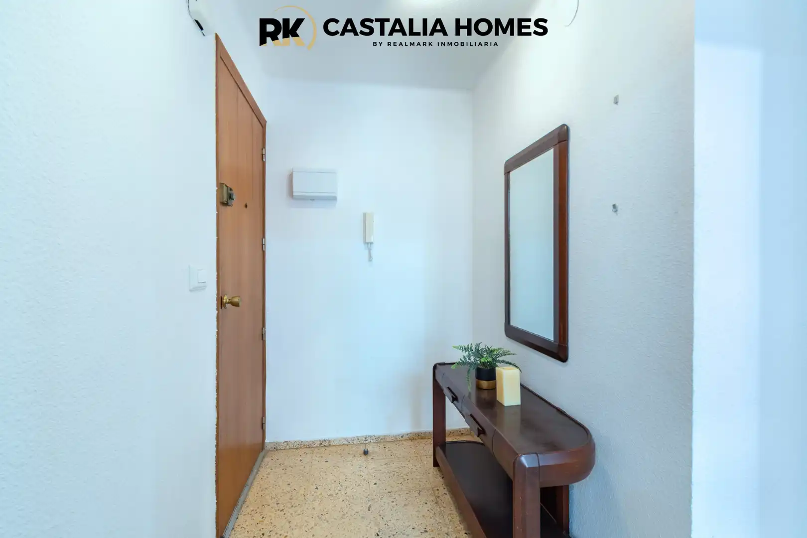 Apartamento en venta en Benicasim / Benicàssim con Terraza y Piscina comunitaria