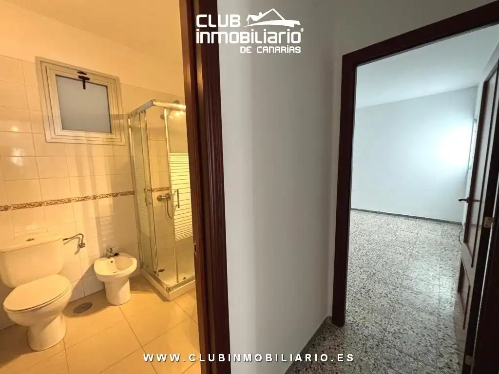 Flat for rent in Carretera General del sur, Tincer