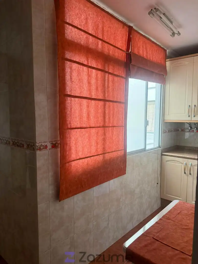 Badezimmer von Wohnung zur Miete in Huelva mit Klimaanlage, Möbliert und Ofen