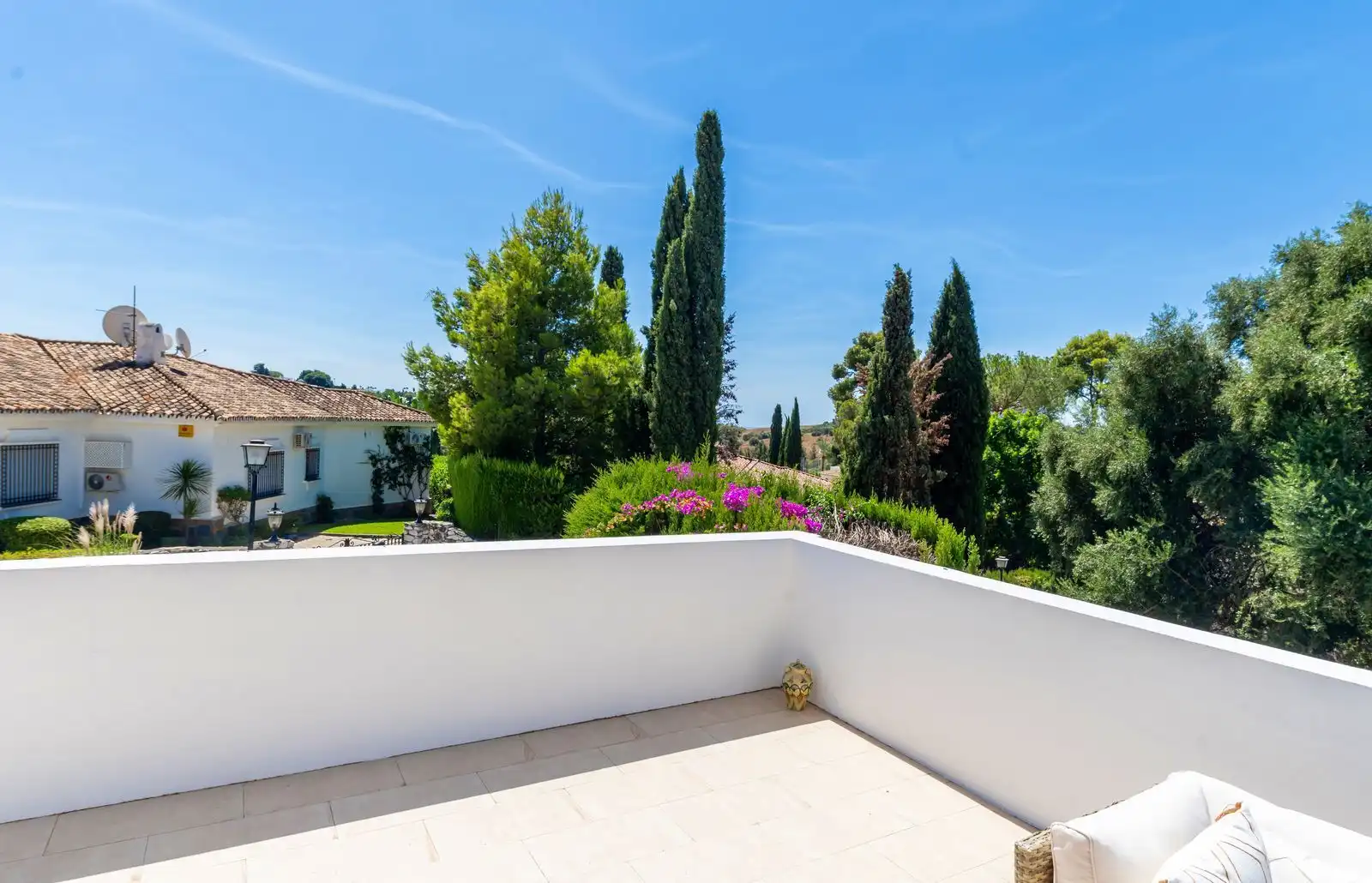 Jardín de Piso en venta en Estepona con Aire acondicionado, Terraza y Amueblado