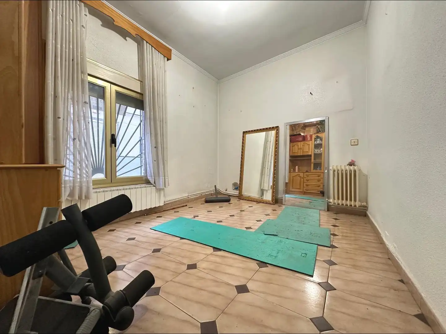 Sala de estar de Casa adosada en venta en Miguel Esteban con Aire acondicionado, Calefacción y Amueblado