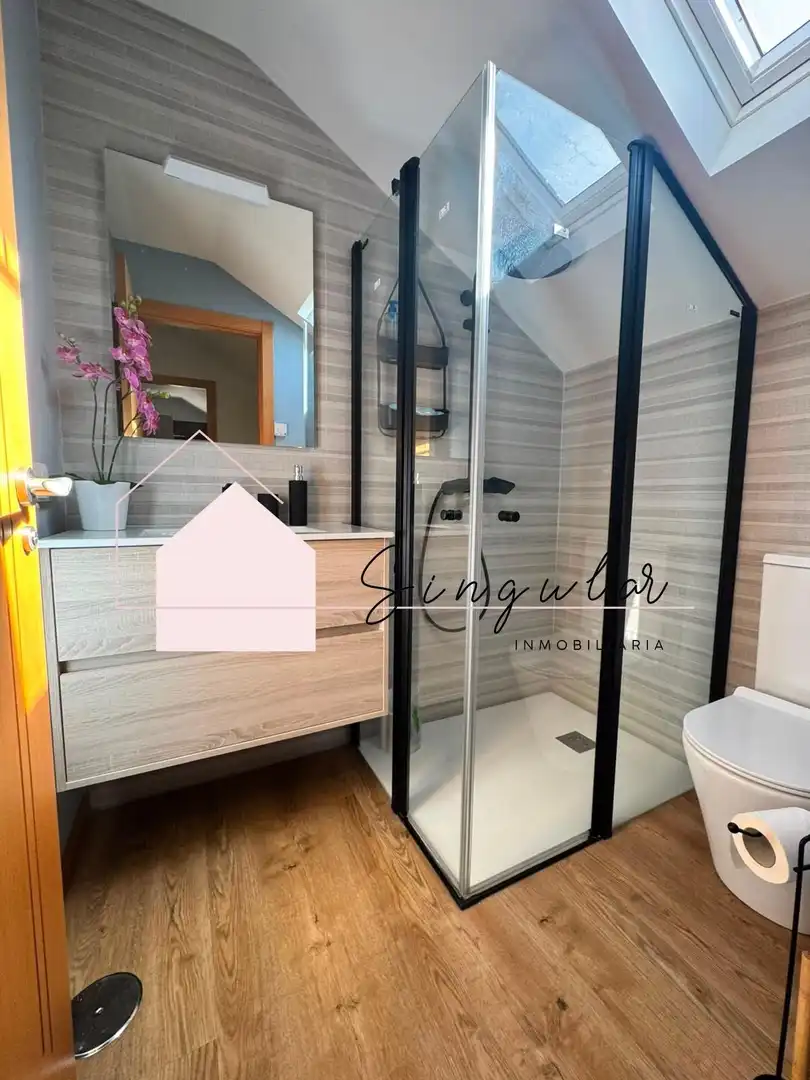 Baño de Casa adosada de alquiler en Nigrán con Jardín privado y Piscina comunitaria