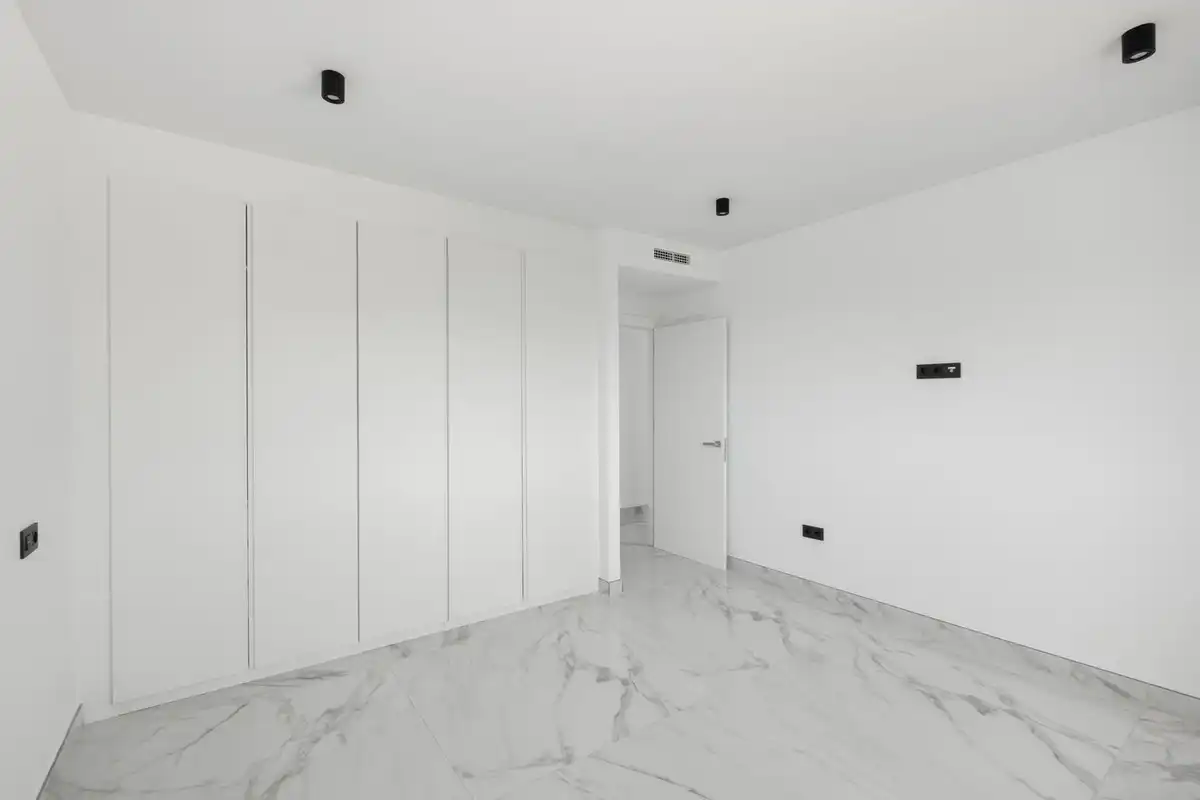 Houses for sale in Ojén  with Air Conditioner, Private garden and Terrace