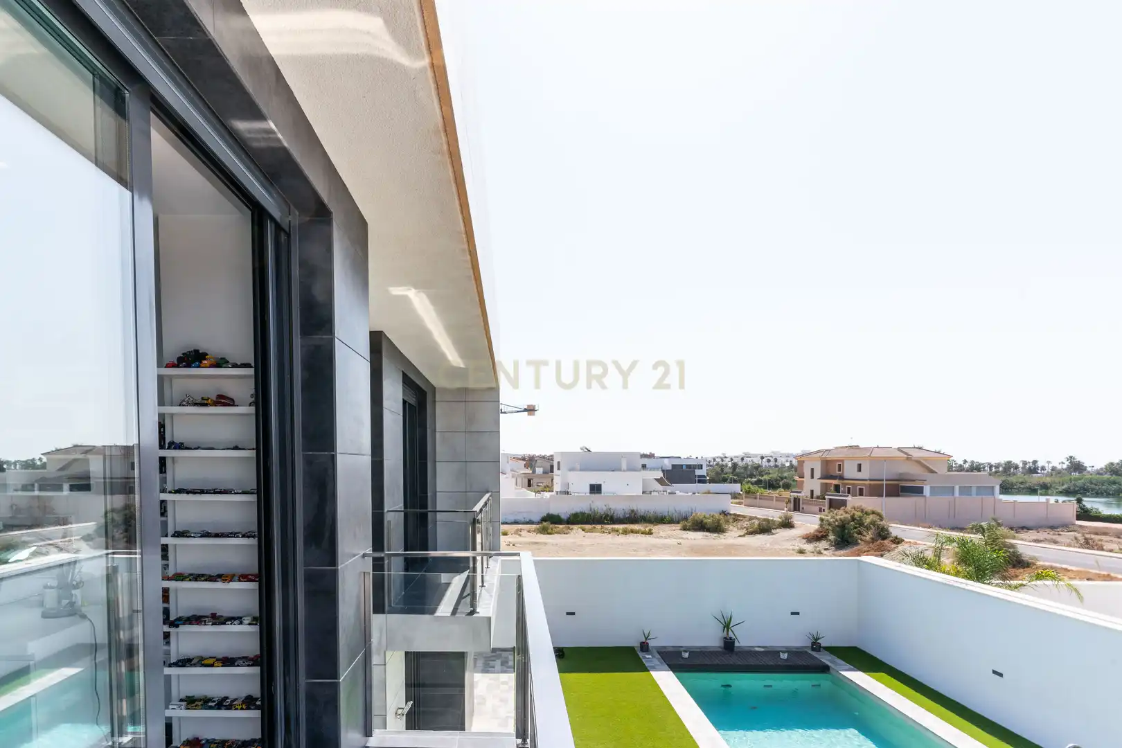 Terrassa de Casa o xalet en venda en El Ejido amb Aire condicionat, Jardí privat i Traster