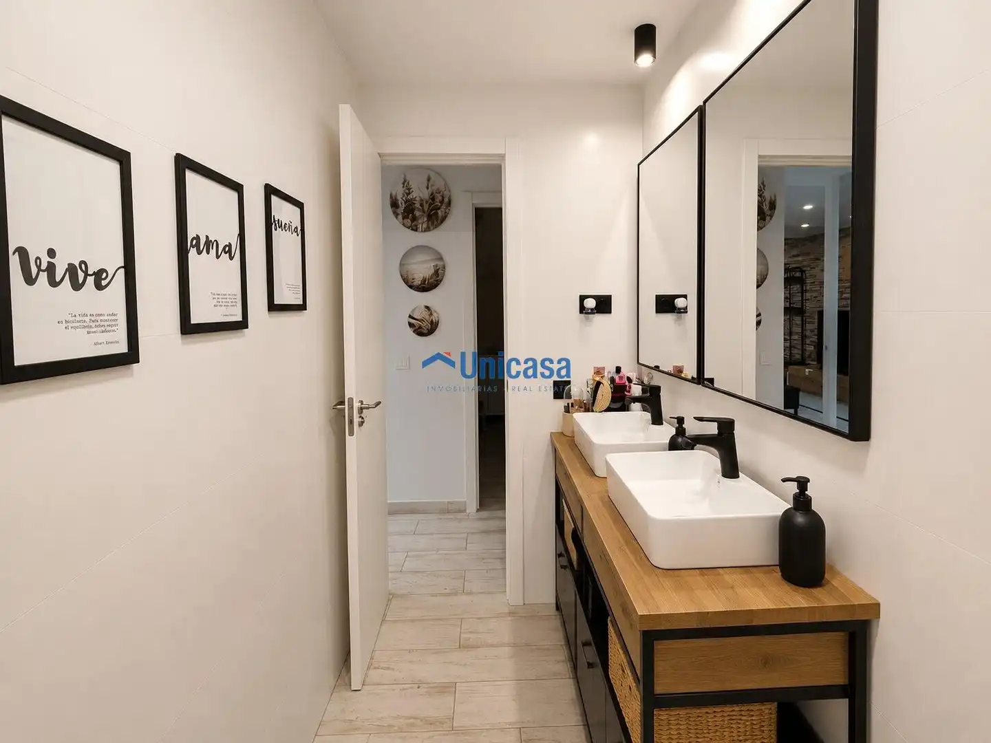 Bany de Casa o xalet en venda en Málaga