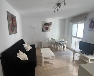 Sala d'estar de Apartament de lloguer en  Granada Capital amb Calefacció, Moblat i Rentadora