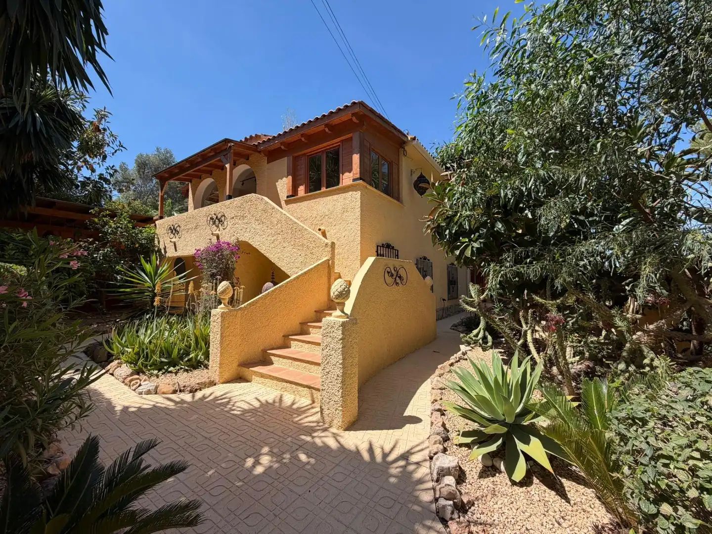Vista exterior de Casa o chalet de alquiler en L'Alfàs del Pi con Aire acondicionado, Jardín privado y Piscina