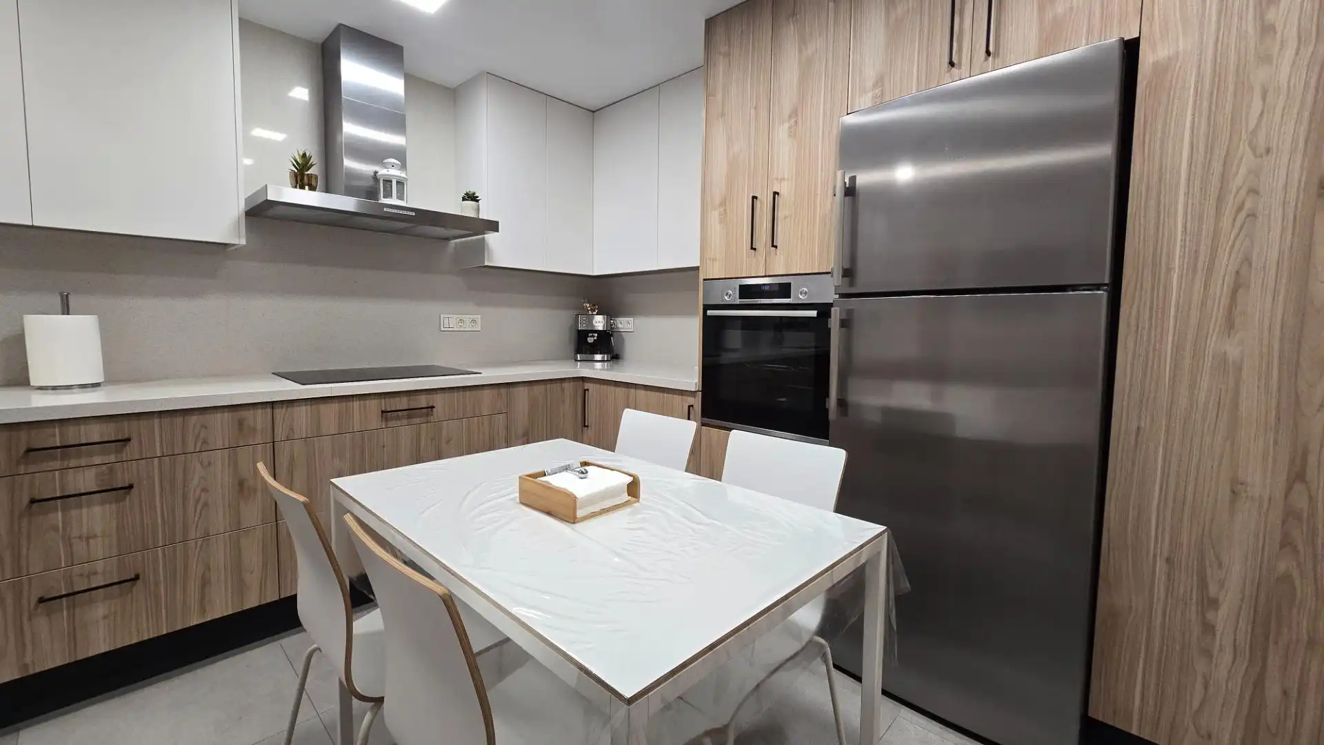 Flat for sale in Calle mariano luiña , Pont Nou - Corazón de Jesús