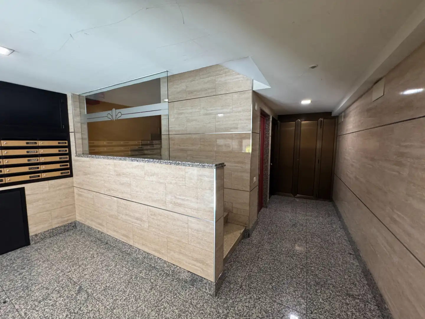 Pis en venda en Oviedo  amb Calefacció, Parquet i Forn
