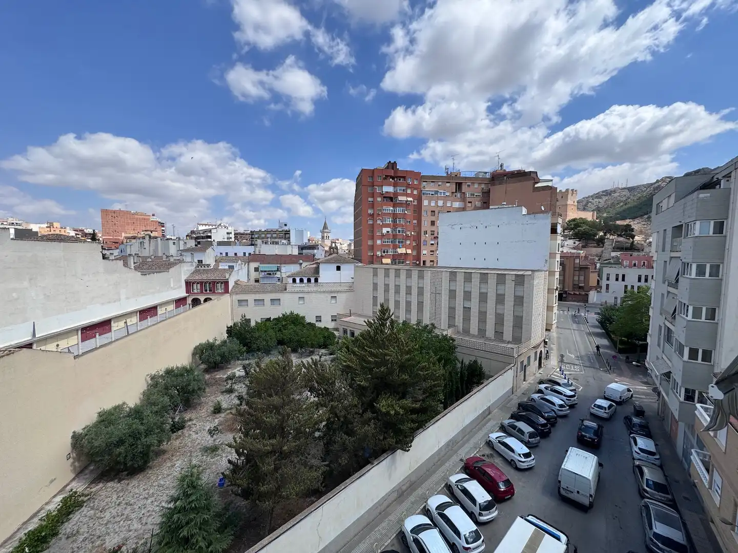 Piso en venta en Calle Ferriz, Maestro Carrascosa - Banda de Música