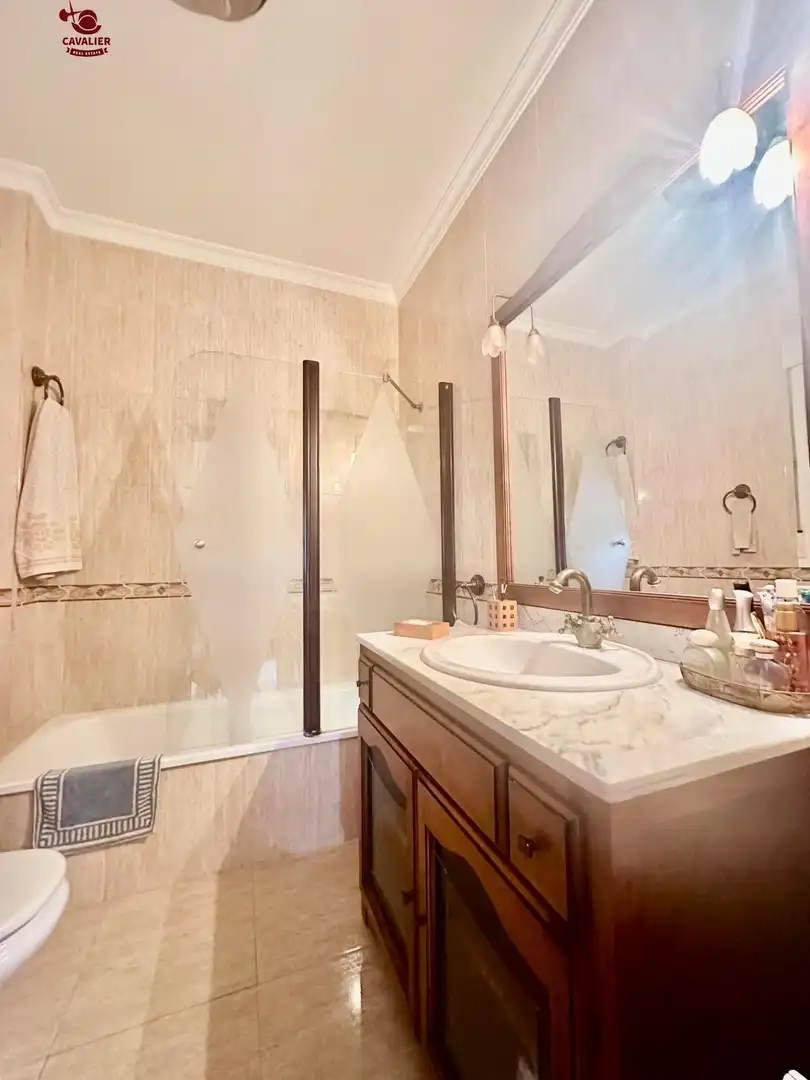 Baño de Casa adosada en venta en Doña Mencía con Calefacción, Terraza y Trastero