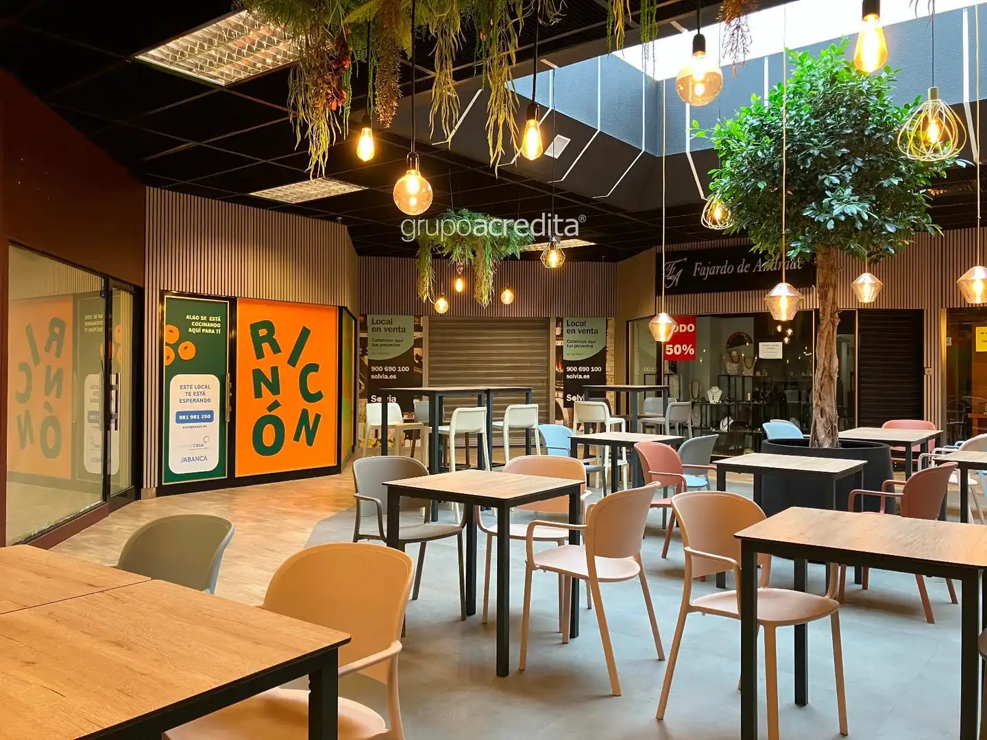 Locale commerciale in vendita a Ramon y Cajal 53, imagen 3