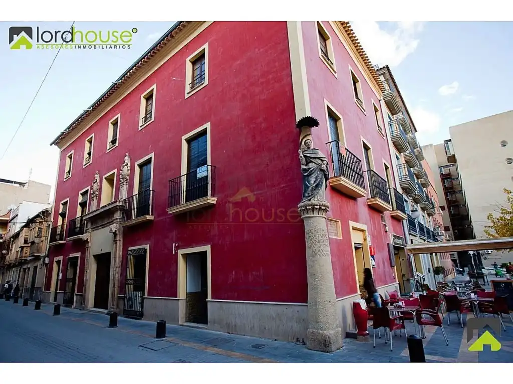 Vista exterior de Local en venta en Lorca