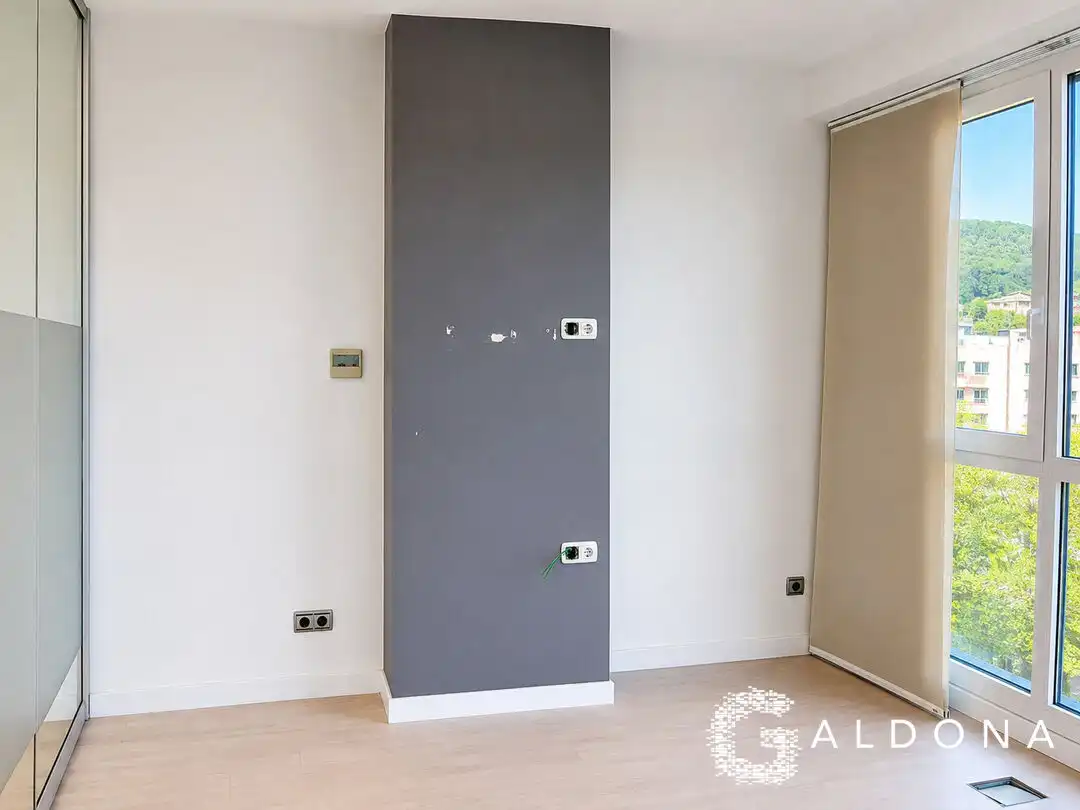 Bedroom of Office for rent in Donostia - San Sebastián   with Air Conditioner and Heating