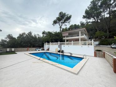 Chalet con piscina en venta en Urbanitzacions i Pedanies Nord
