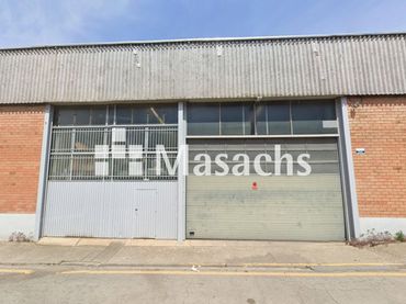 Nave industrial en venta en Fornells de la Selva