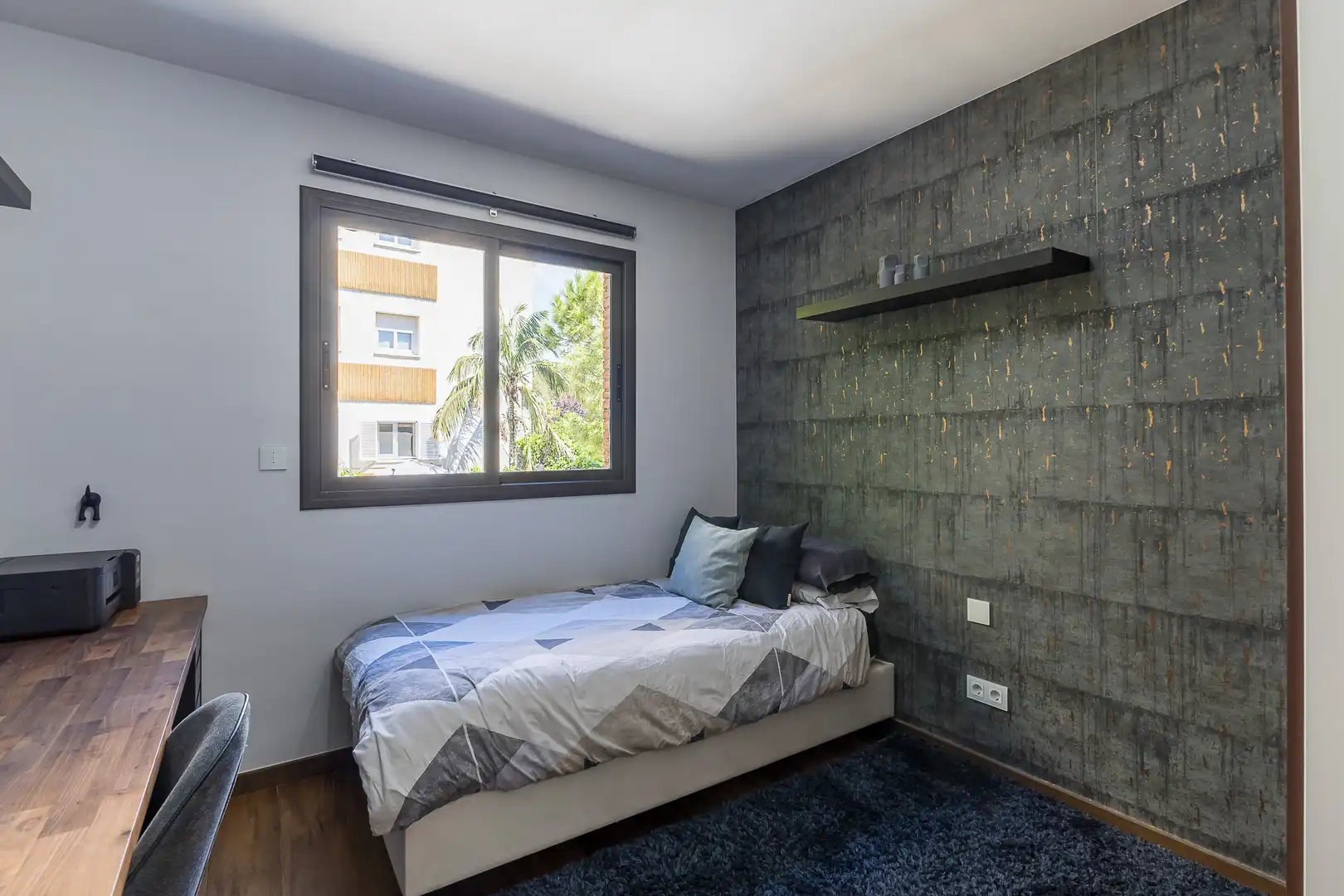 Dormitori de Casa adosada en venda en Sitges amb Calefacció, Jardí privat i Parquet