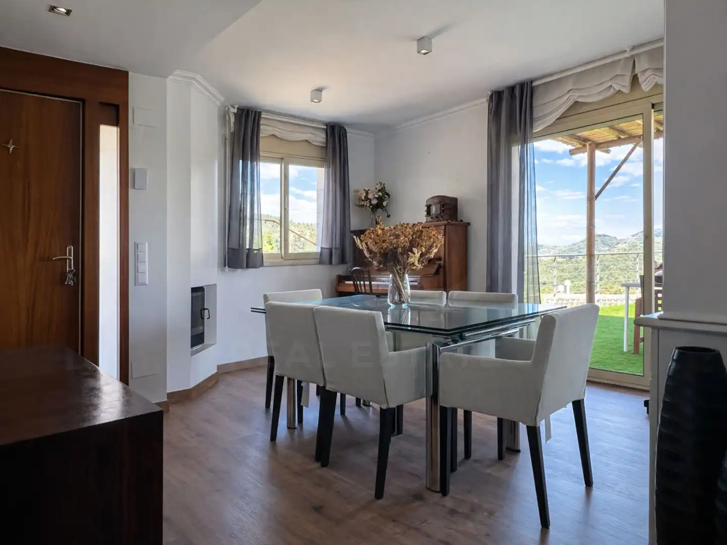 Flat with pool for sale in Vallromanes, imagen 4