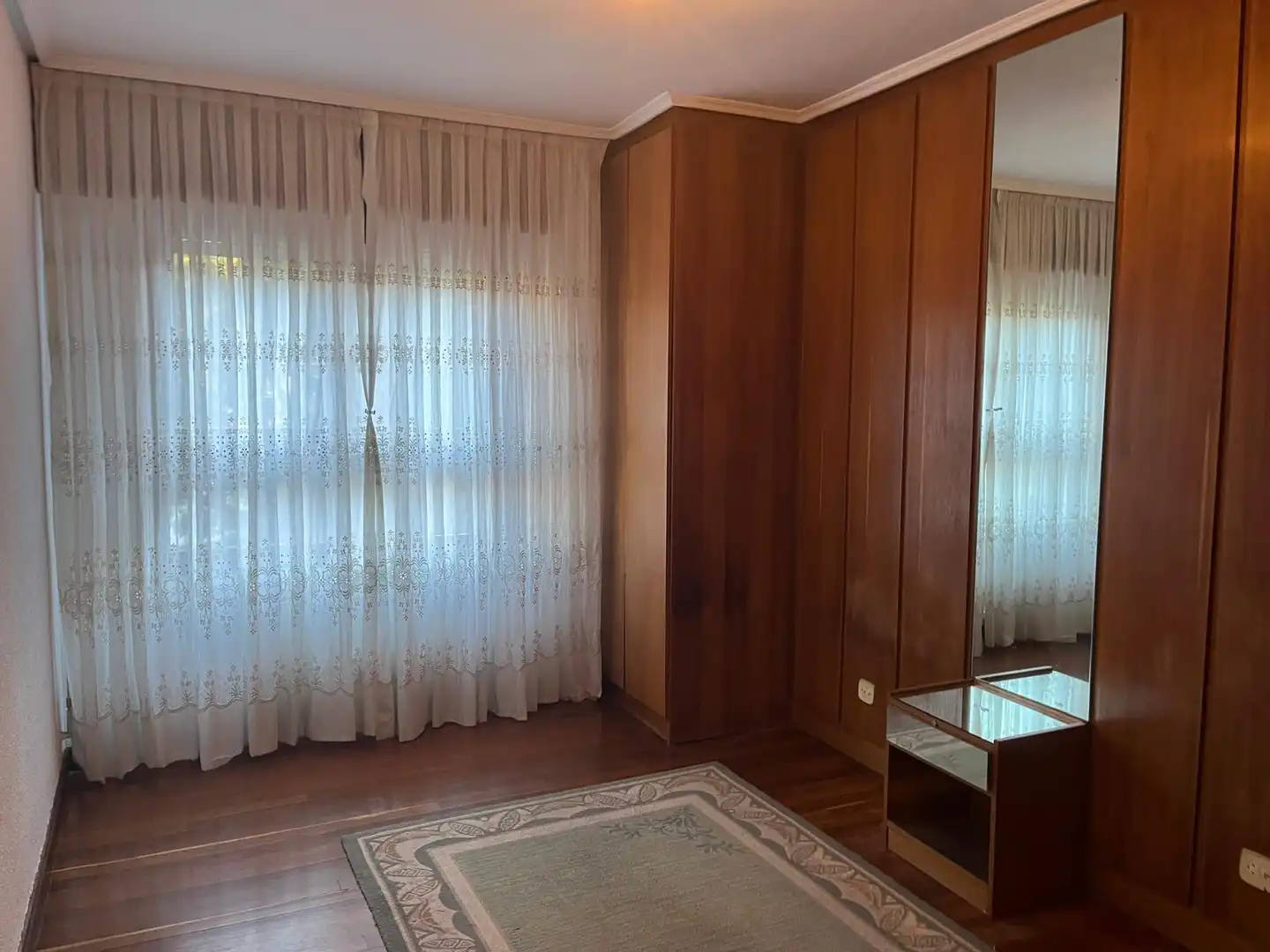 Schlafzimmer von Wohnung zum Verkauf in Bilbao  mit Heizung, Terrasse und Balkon
