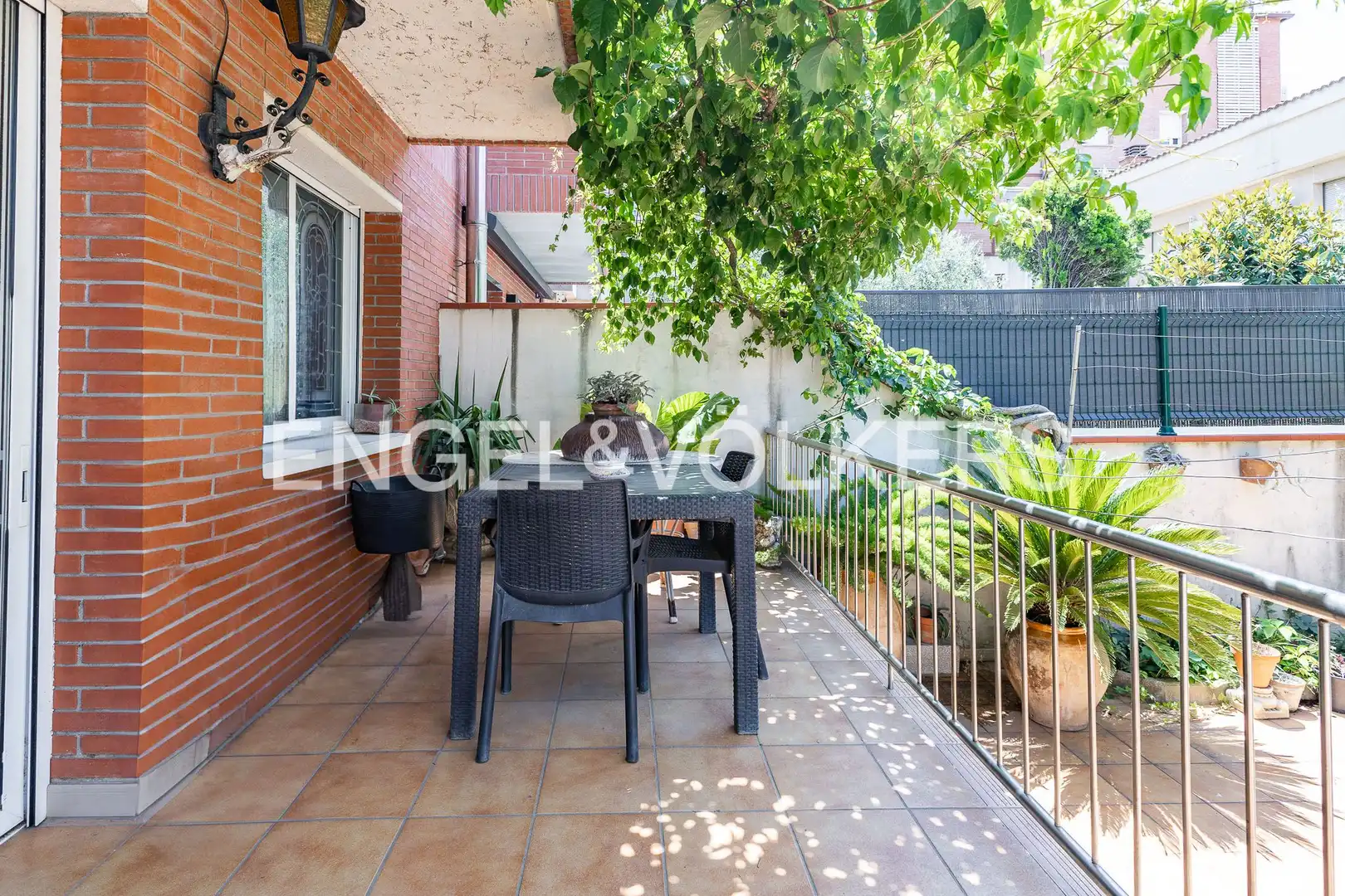 Terraza de Casa o chalet en venta en Martorell con Aire acondicionado, Calefacción y Jardín privado