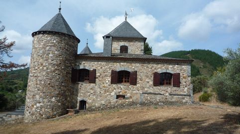 Foto 2 de Casa o chalet en venta en Calle Salas-vb, Cacabelos, León