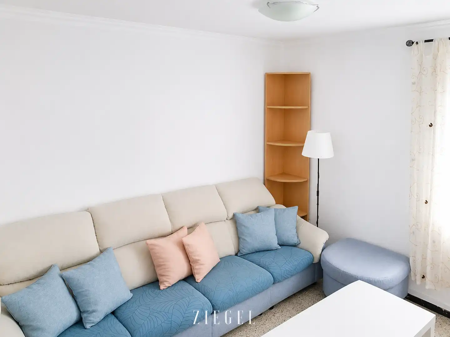Living room of Flat for sale in Las Palmas de Gran Canaria