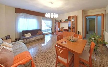 Living room of Flat for sale in Sabadell  with Terrace and Balcony