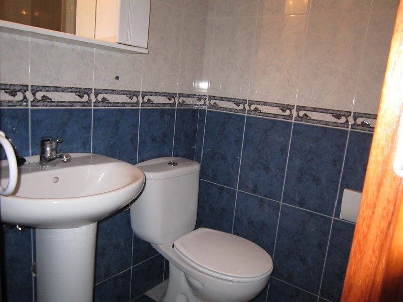 Bathroom of House or chalet for sale in Lucena
