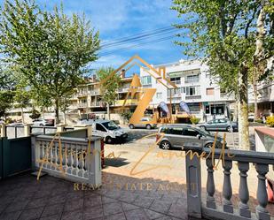 Vista exterior de Oficina de lloguer en Empuriabrava amb Aire condicionat i Terrassa