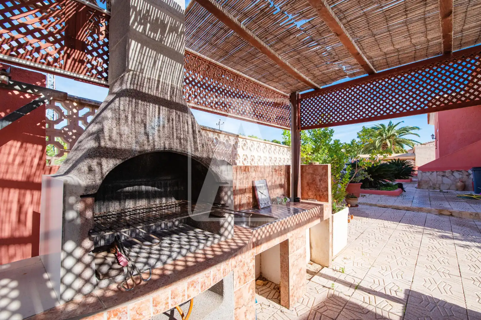 Villa mit Pool zum Verkauf in Carrió - La Merced - Los Pinos, imagen 5