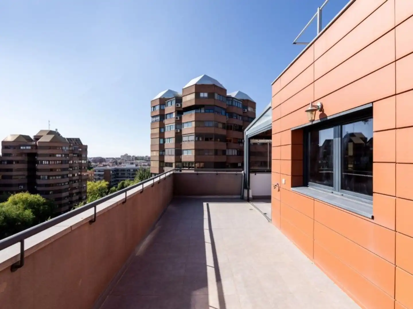Terrassa de Pis en venda en Madrid amb Aire condicionat, Terrassa i Traster