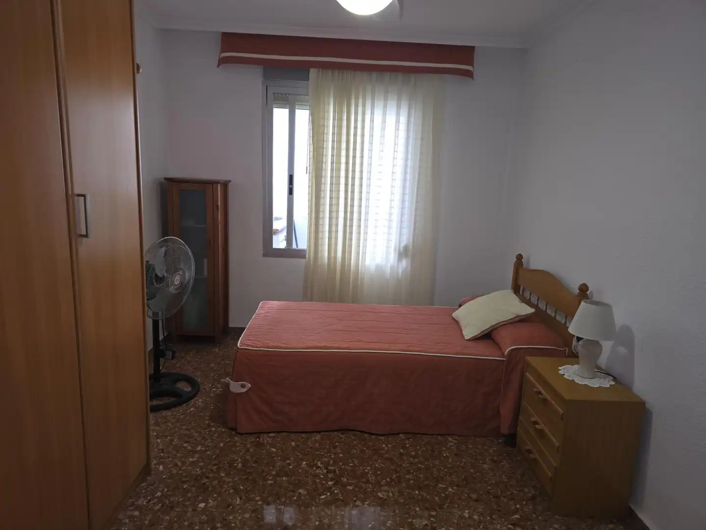 Habitación de Piso en venta en Valencia con Aire acondicionado y Balcón