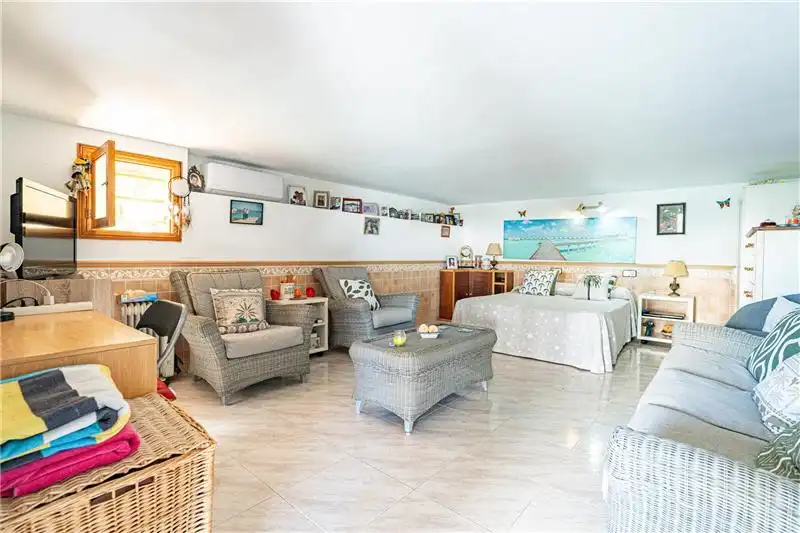 Sala d'estar de Casa o xalet en venda en Llucmajor amb Aire condicionat, Calefacció i Jardí privat