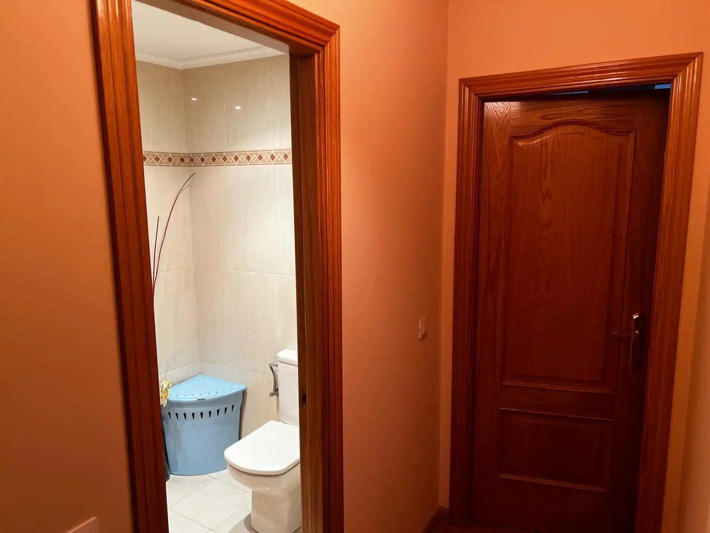 Baño de Apartamento en venta en Sada (A Coruña) con Calefacción, Parquet y Trastero