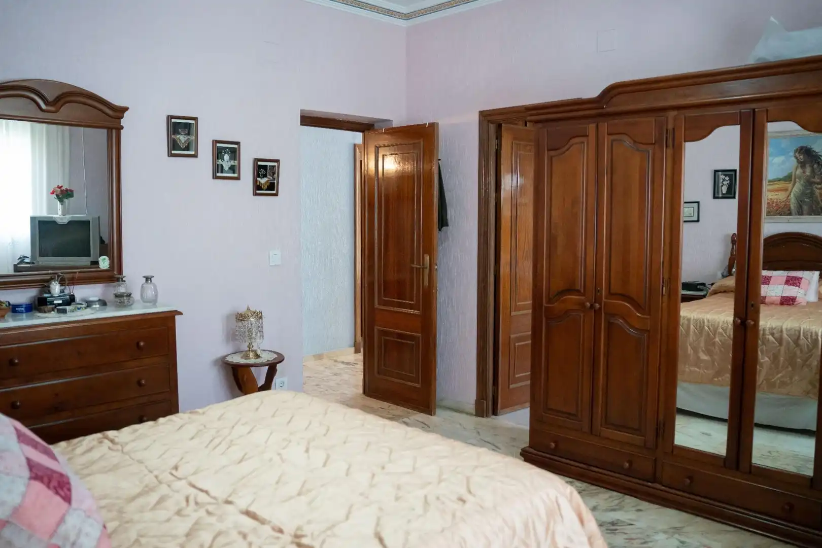 Bedroom of Houses for sale in Gines  with Air Conditioner, Heating and Private garden