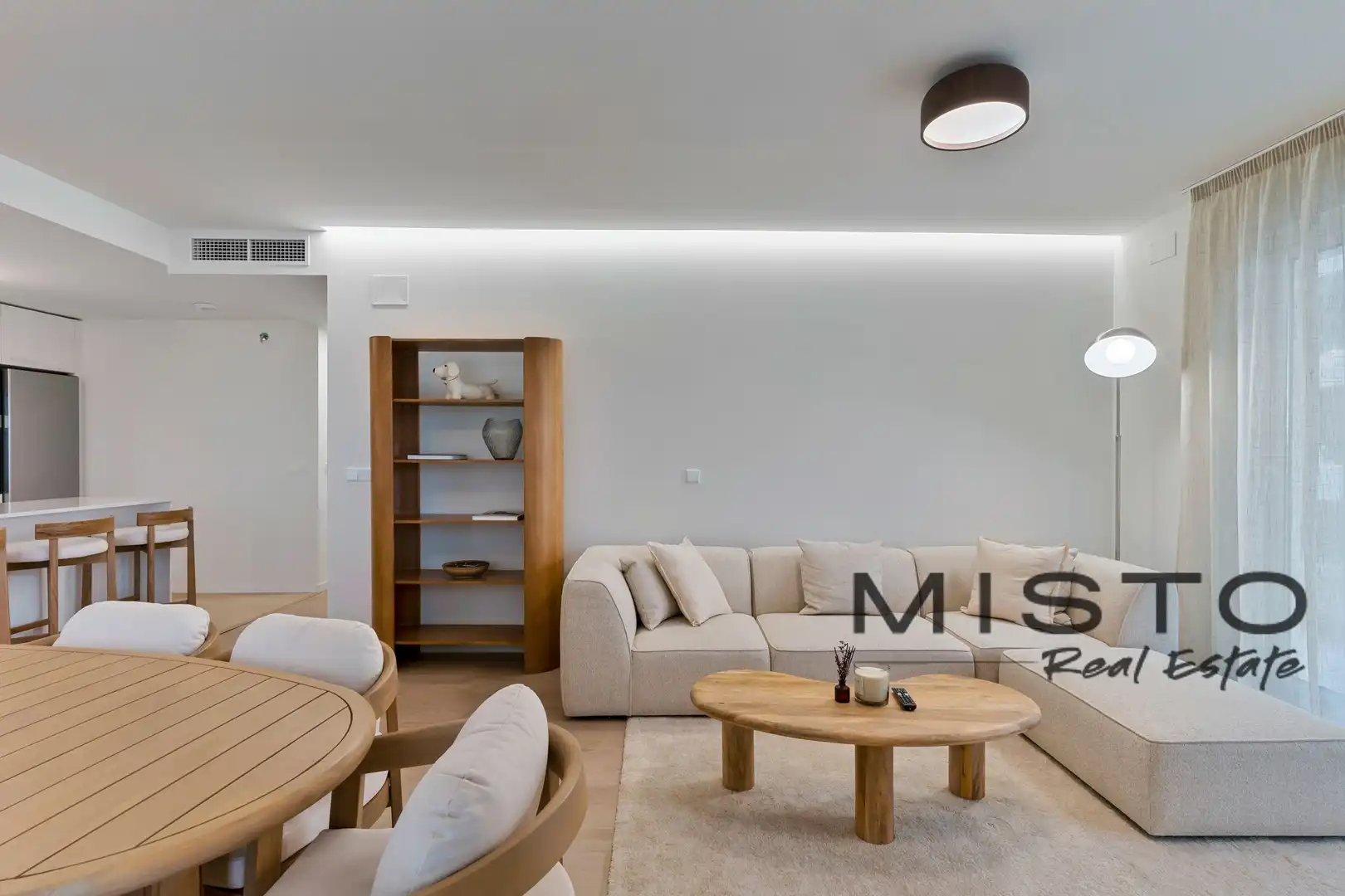 Living room of Flat for rent in Nueva Andalucía